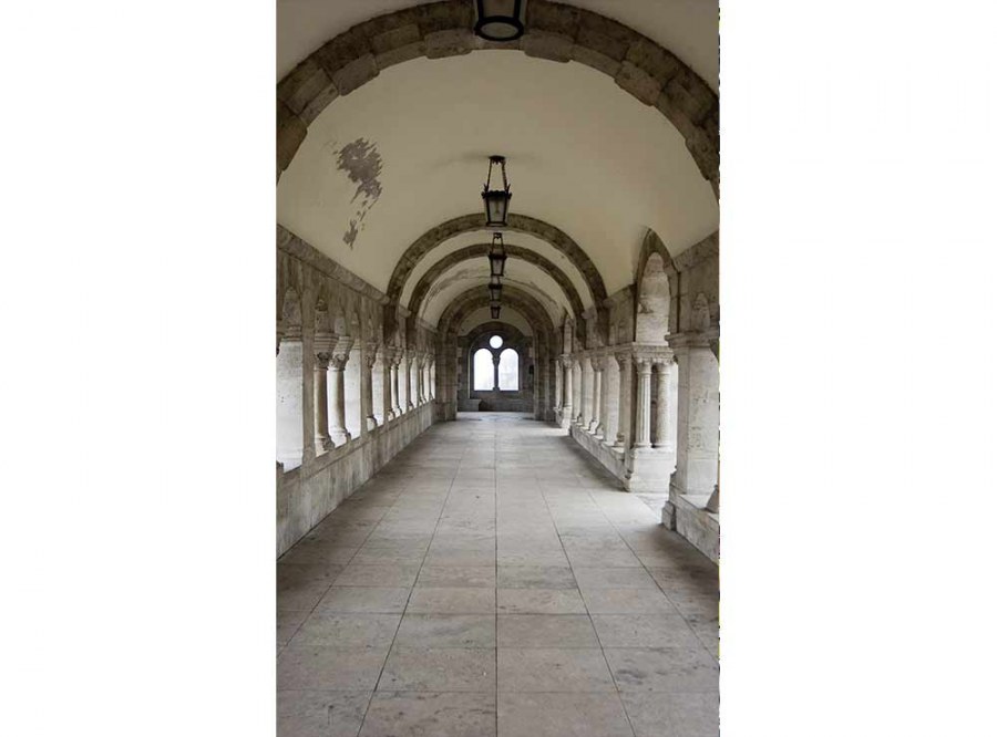 Flis foto tapeta Drevni koridor MS20034 | 150x250 cm - Od flisa