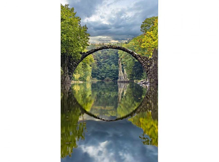 Flis foto tapeta Pejzaž s lučnim mostom MS20060 | 150x250 cm - Od flisa