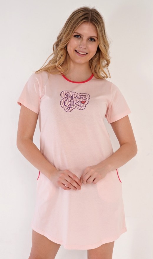 Žene - Ženske noćne spavaćice - Ženske noćne košulje s kratkim rukavima - Ženska kućna haljina s kratkim rukavima Super girl Ženska kućna haljina s kratkim rukavima Super girl - Ženske noćne košulje s kratkim rukavima